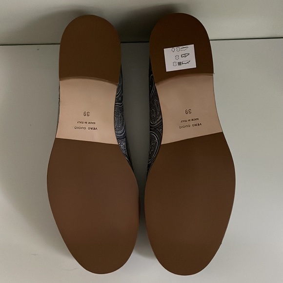 NWOT Matteo Bertoni Size 39 blue paisley loafers. - Picture 7 of 10